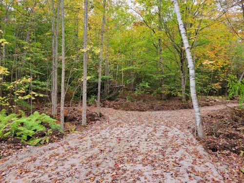 15-2 Lovell Rd, Sweden, ME, 04040-5323 | Card Image