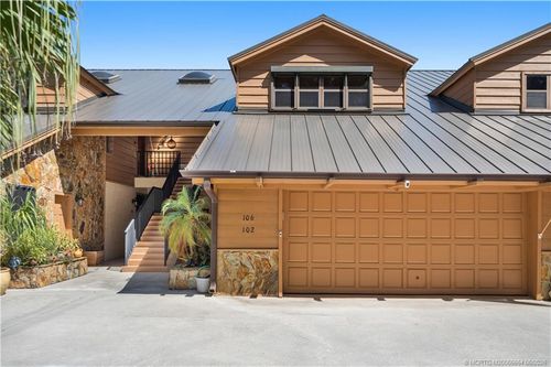 102 Se Crestwood Cir, Stuart, FL, 34997-7426 | Card Image