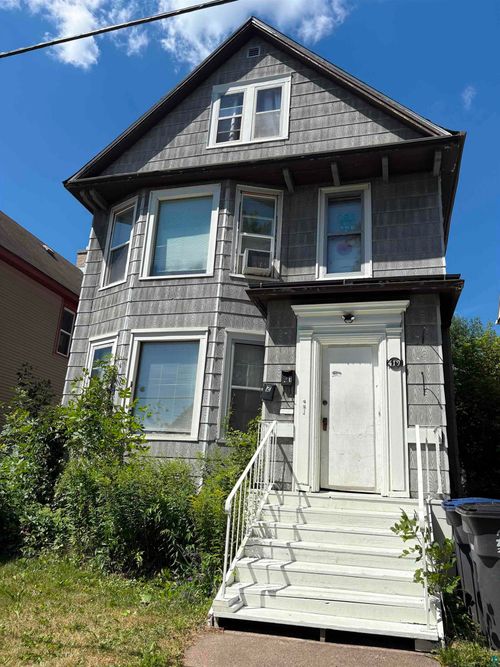 419 Michigan Ave, Duluth, MN, 55806-3428 | Card Image