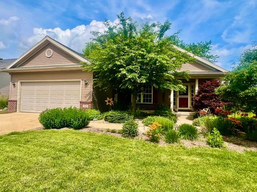 2402 Treeline Dr, Bloomington, IL, 61704-7201 | Card Image