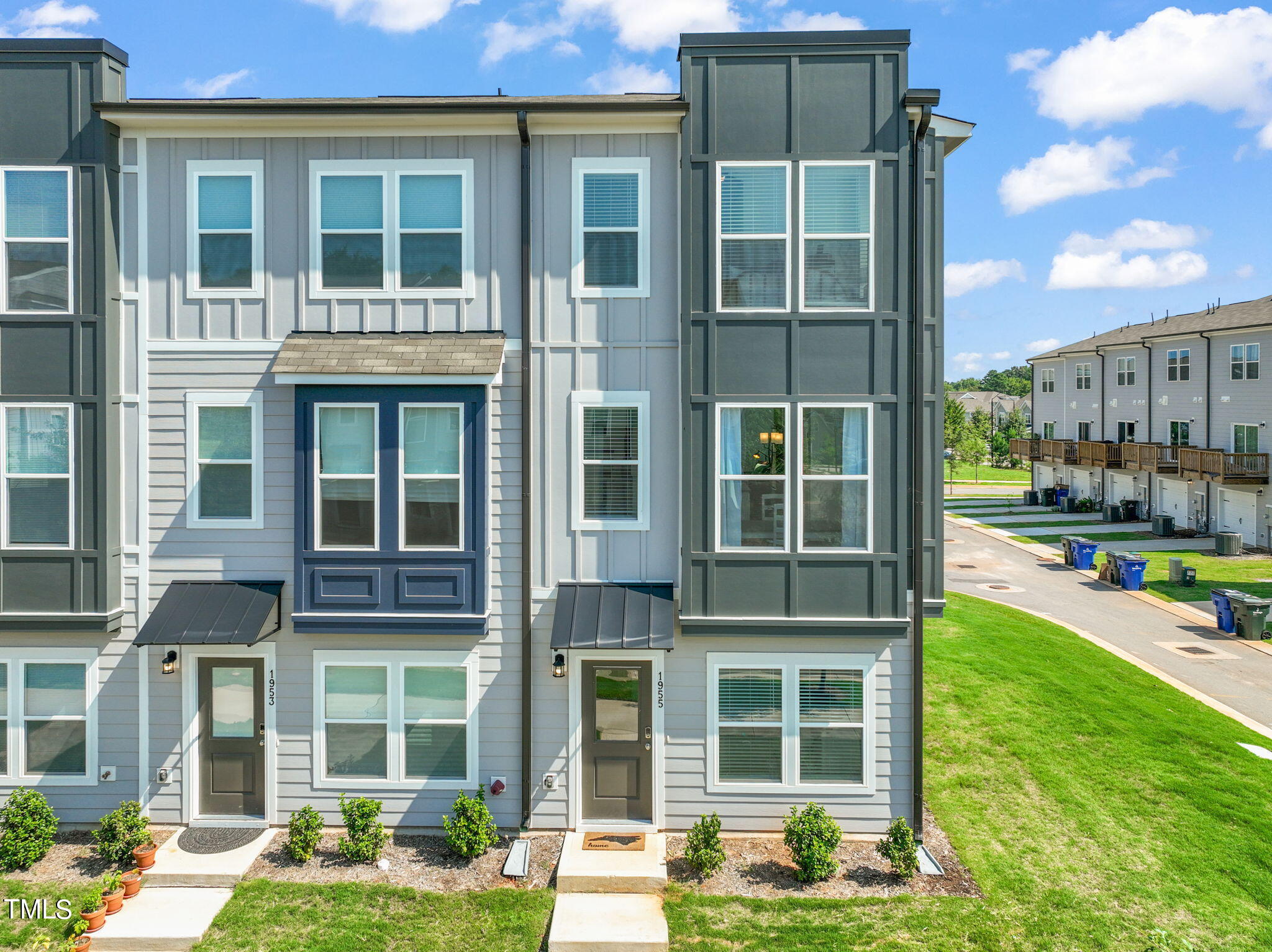 Robin Hill Ln, Raleigh, NC 27610