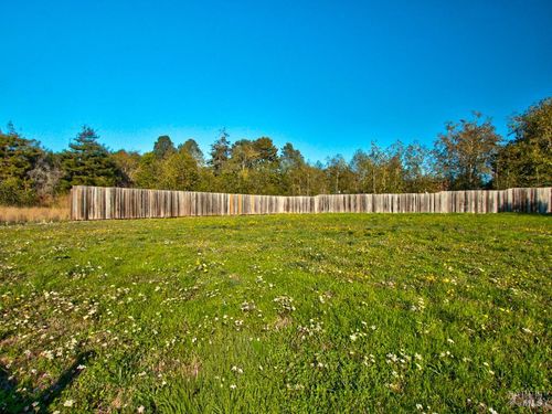 a-104 N Dana St, Fort Bragg, CA, 95437-4541 | Card Image