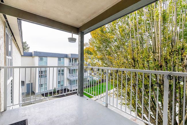 319 - 32850 George Ferguson Way, Condo with 1 bedrooms, 1 bathrooms and null parking in Abbotsford BC | Image 3