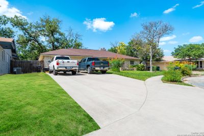 3703 Newrock Dr, House other with 4 bedrooms, 2 bathrooms and null parking in San Antonio TX | Image 3