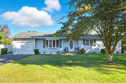 307 Windjammer Ct, Forked River, NJ, 08731-2835 | Card Image