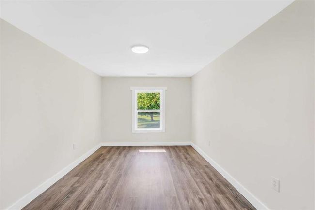 110 Howard Rd, House other with 4 bedrooms, 2 bathrooms and 3 parking in BARNESVILLE GA | Image 25