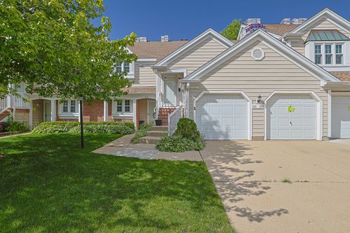 1011 Brentwood Cir, Buffalo Grove, IL, 60089-9120 | Card Image