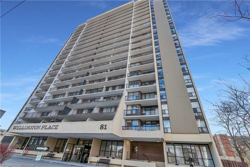 702-81 Church St, Kitchener, ON, N2G4M1 | Card Image