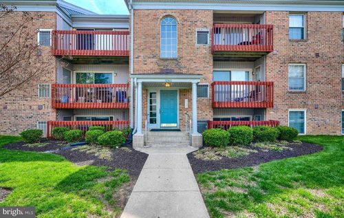 unit-302-1260 Sugarwood Cir, Baltimore, MD, 21221-7533 | Card Image