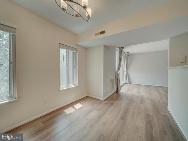 APT-101 - 5017 7 Th Rd S, Condo with 2 bedrooms, 2 bathrooms and null parking in ARLINGTON VA | Image 11