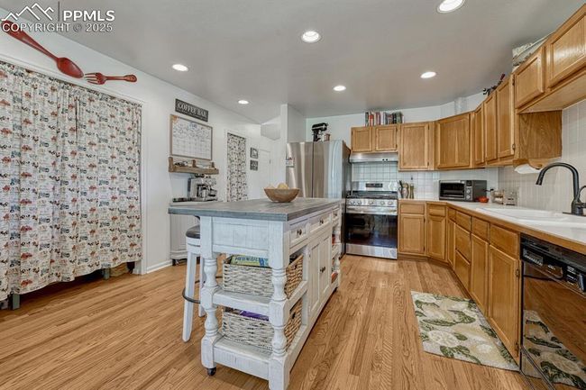 16440 Eastonville Rd, House other with 3 bedrooms, 2 bathrooms and 4 parking in Elbert CO | Image 14