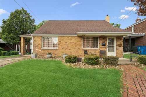 416 Veronica Dr, Penn Hills, PA, 15235-4255 | Card Image