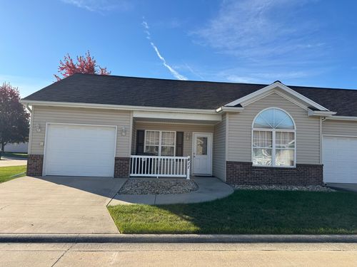 0-411 Douglas Dr, Gibson City, IL, 60936-8208 | Card Image