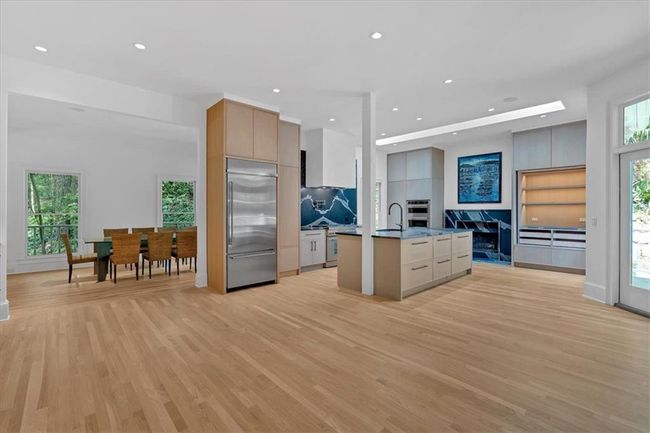 400 Old Ivy Rd Ne, House other with 6 bedrooms, 6 bathrooms and 3 parking in Atlanta GA | Image 23