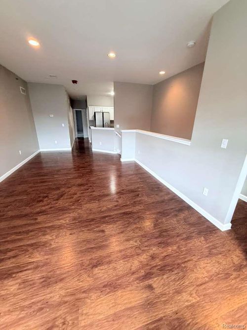 406 Legato Dr, Walled Lake, MI, 48390-3425 | Card Image