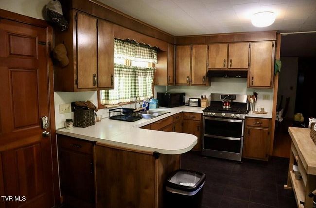 3219 Dungannon Rd, House other with 3 bedrooms, 3 bathrooms and null parking in Coeburn VA | Image 15