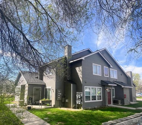 1426 E Sharons Loop, Nampa, ID, 83686-6074 | Card Image