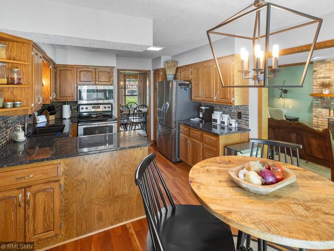 Breakfast nook | Image 16