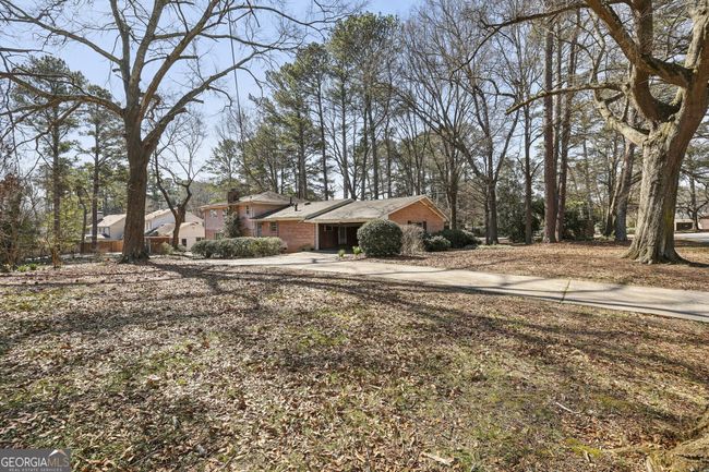 4297 Chamblee Dunwoody Rd, House other with 4 bedrooms, 3 bathrooms and null parking in Chamblee GA | Image 5
