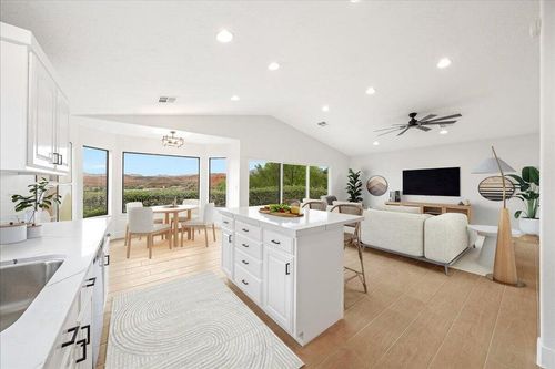 872 W 680 N, St. George, UT, 84770-5060 | Card Image