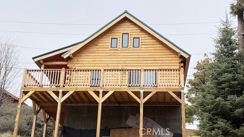 33149 Holcomb Creek Dr, Green Valley Lake, CA, 92341 | Card Image