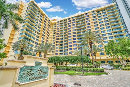 433-2501 S Ocean Dr, Hollywood, FL, 33019-2655 | Card Image