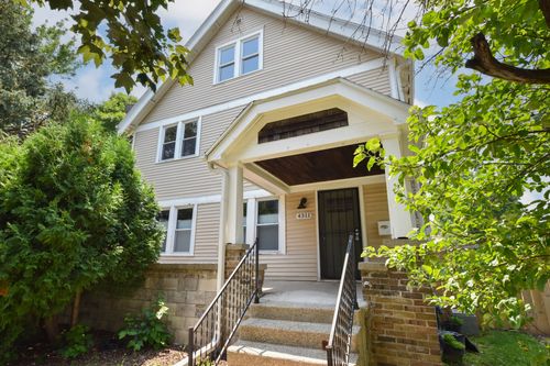 4311 N 14th St, Milwaukee, WI, 53209-6942 | Card Image