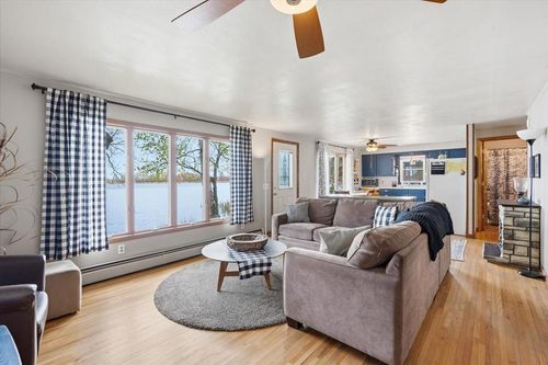 250 Magnor Lake Ct, Clayton, WI, 54004-3324 | Card Image