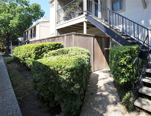 apt-95-5711 Sugar Hill Dr, Houston, TX, 77057-2123 | Card Image