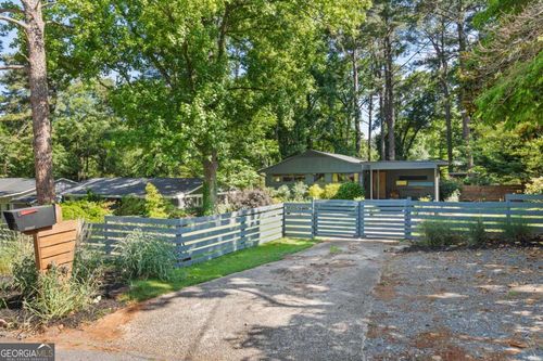 2670 Yale Ter, Decatur, GA, 30032-6468 | Card Image