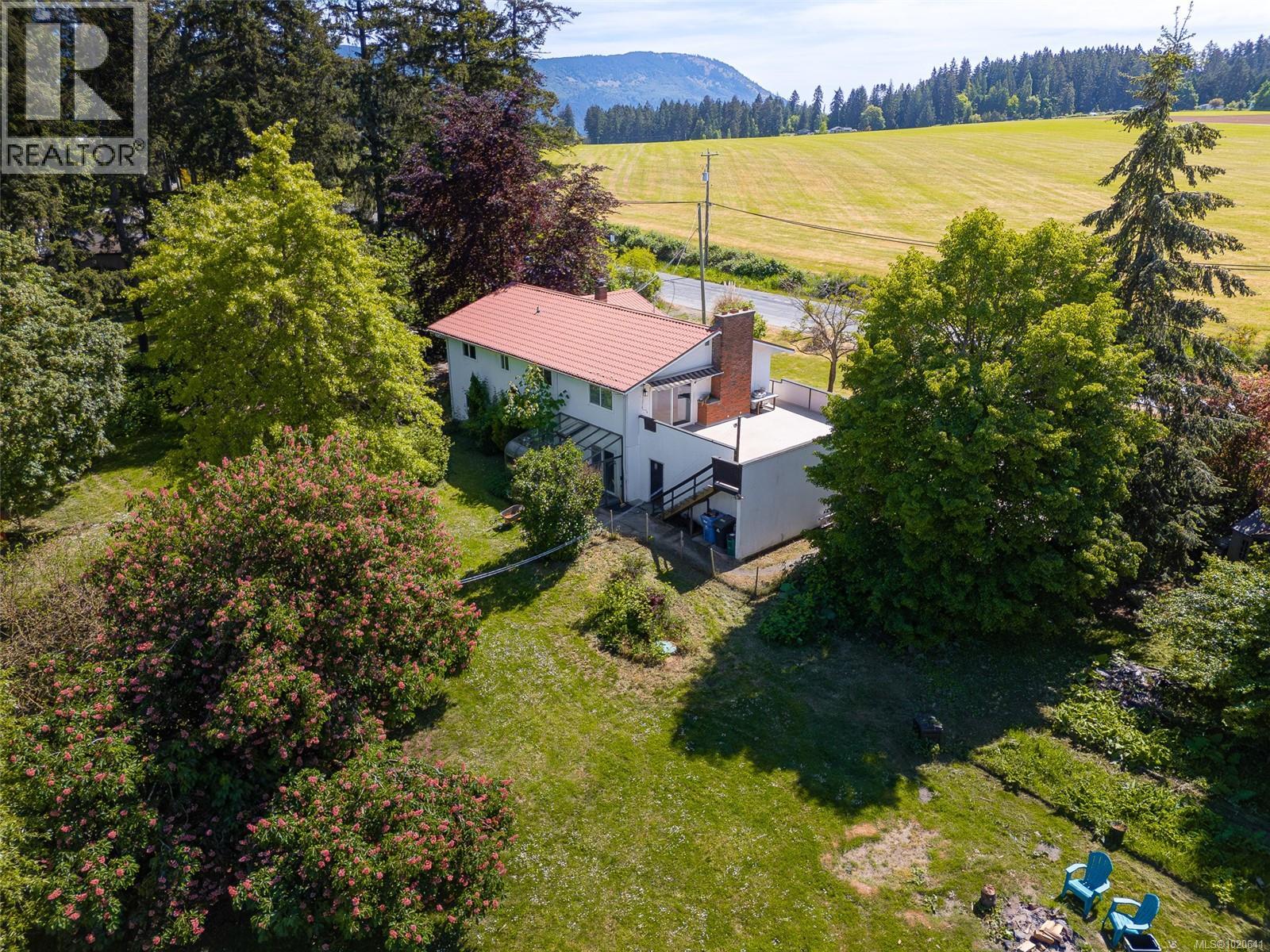 Residential in Cowichan Bay 3