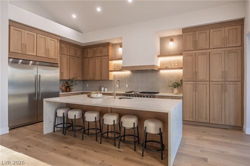 8800 Lusso Ct, Las Vegas, NV, 89134-6190 | Card Image