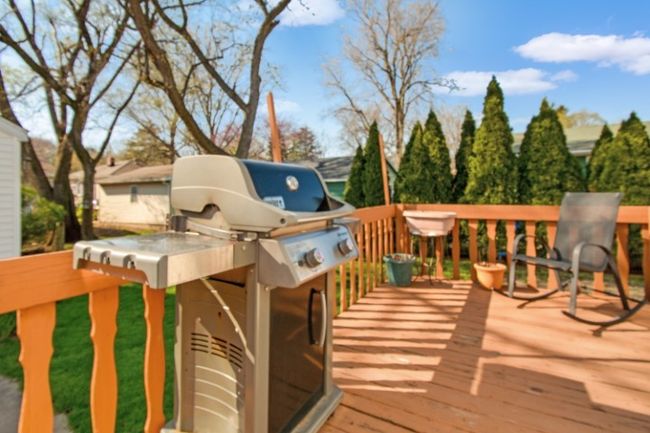 219 S Coolidge St, House other with 3 bedrooms, 2 bathrooms and 2 parking in Normal IL | Image 7