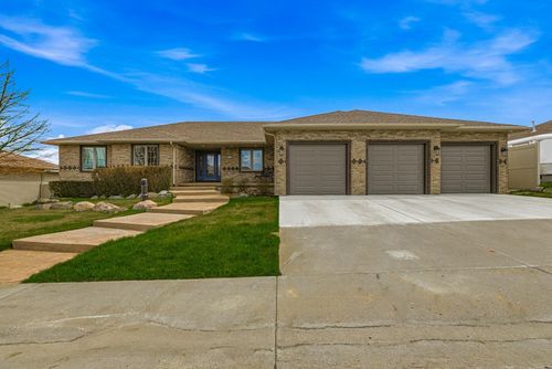 5009 Stoneridge Way, Casper, WY, 82601-6912 | Card Image