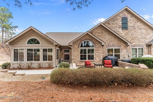 112 E Chelsea Ct, Southern Pines, NC, 28387-2285 | Card Image
