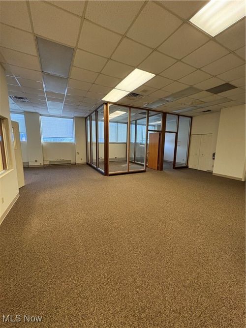 30 S 4th St, Martins Ferry, OH, 43935-1456 | Card Image