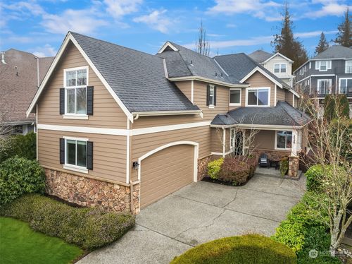 2348 29th Avenue Ne, Issaquah, WA, 98029 | Card Image