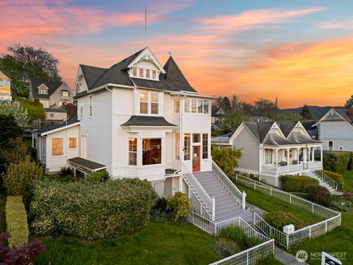 1005 15th Street, Bellingham, WA, 98225 | Card Image