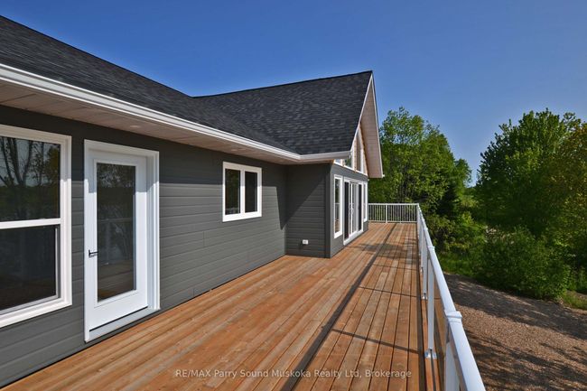 49 Hardies Rd, House other with 6 bedrooms, 3 bathrooms and 10 parking in Mckellar ON | Image 23