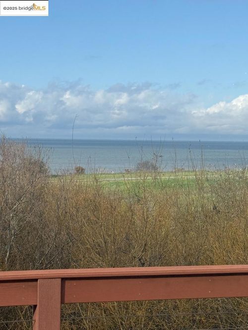 2269 Cypress Ave, San Pablo, CA, 94806-1058 | Card Image