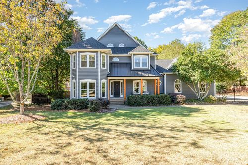 5745 Hillingdon Rd, Charlotte, NC, 28226-7392 | Card Image