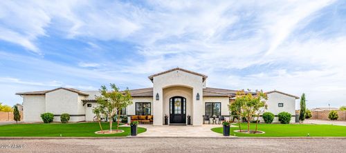 447 W Judd Rd, San Tan Valley, AZ, 85143-9299 | Card Image