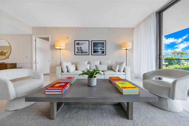 UNIT-305 - 10201 Collins Ave, Condo with 2 bedrooms, 3 bathrooms and null parking in Bal Harbour FL | Image 14