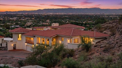 55-3800 E Lincoln Dr, Phoenix, AZ, 85018-1011 | Card Image