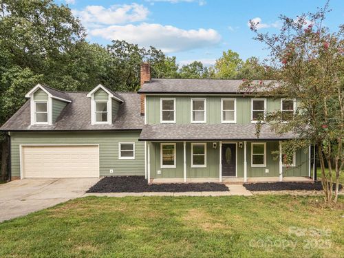 2304 Wineberry Ct, Matthews, NC, 28105-5896 | Card Image