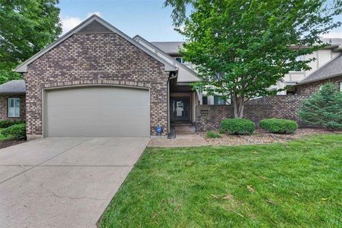 6320 Kennett Pl, Mission, KS, 66202-4280 | Card Image