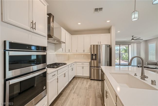Kitchen with Stainless Steel Appliances | Image 7