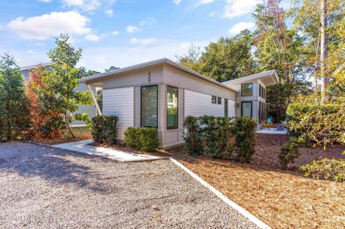 220 Victory Gardens Dr, Wilmington, NC, 28409-4730 | Card Image