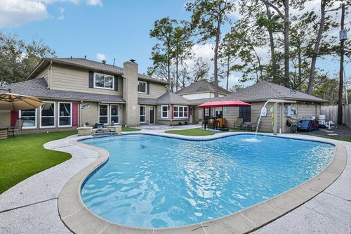 5618 Green Springs Dr, Houston, TX, 77066-2431 | Card Image