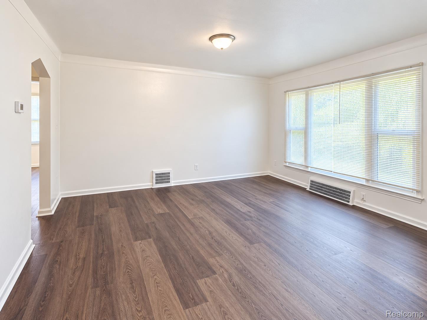 Residential Lease in Inkster 5